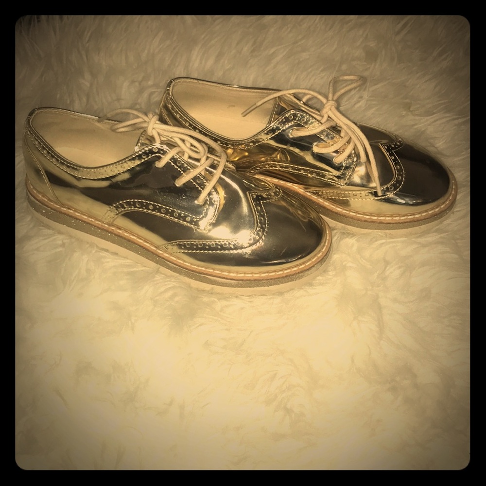 Champagne loafers 🤩